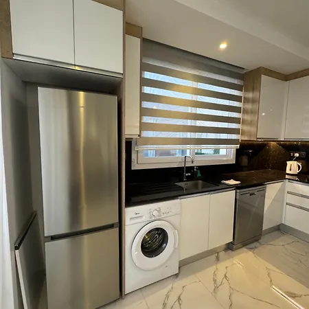 Four Seasons Life - Luxury - With 2 Bedrooms *