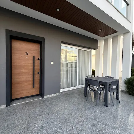 Apartment Four Seasons Life - Luxury - With 2 Bedrooms