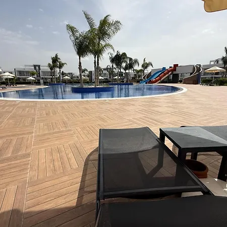 Apartment Four Seasons Life - Luxury - With 2 Bedrooms