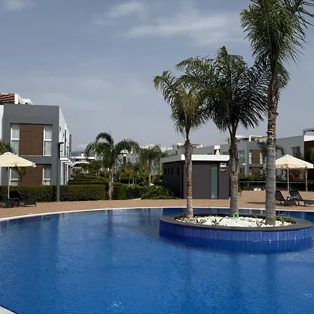 Apartment Four Seasons Life - Luxury - With 2 Bedrooms