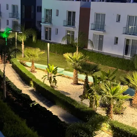 Four Seasons Life - Luxury - With 2 Bedrooms Daire *