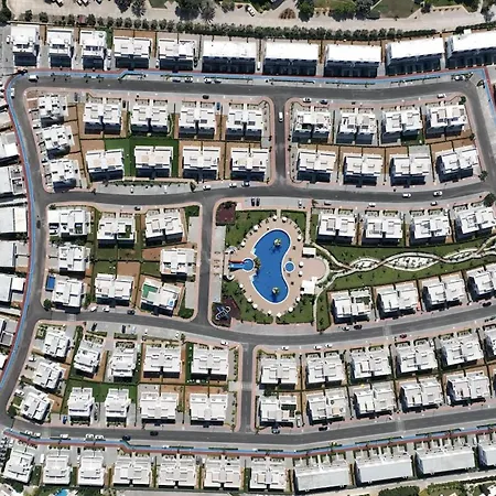 Apartament Four Seasons Life - Luxury - With 2 Bedrooms