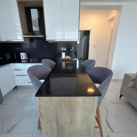 Four Seasons Life - Luxury - With 2 Bedrooms アパート *
