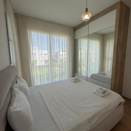 アパート Four Seasons Life - Luxury - With 2 Bedrooms
