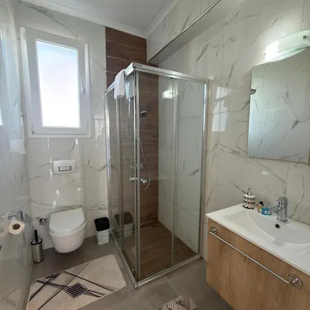 Four Seasons Life - Luxury - With 2 Bedrooms アパート