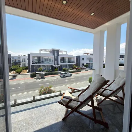アパート Four Seasons Life - Luxury - With 2 Bedrooms