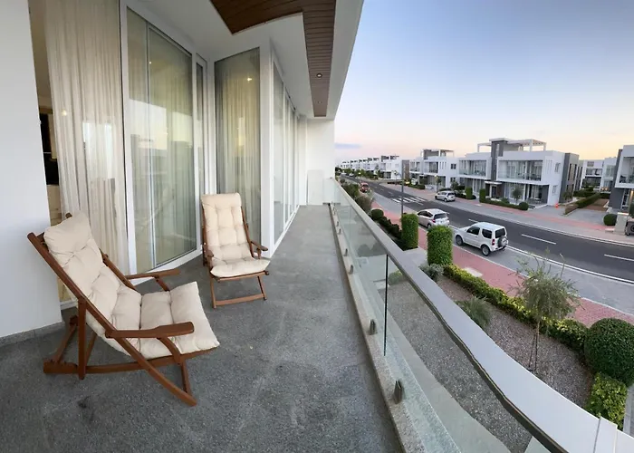 Four Seasons Life - Luxury - With 2 Bedrooms 公寓 *