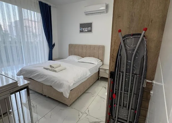 Four Seasons Life - Luxury - With 2 Bedrooms Appartamento