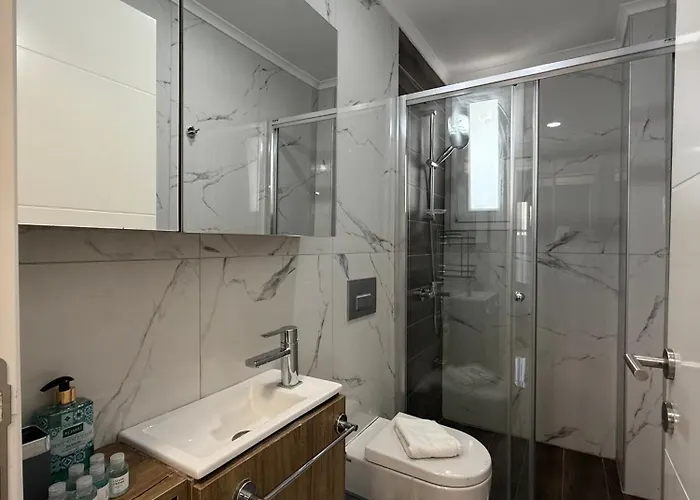 Four Seasons Life - Luxury - With 2 Bedrooms